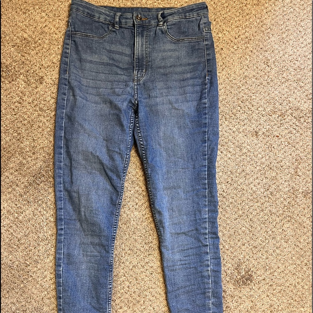 skinny jeans